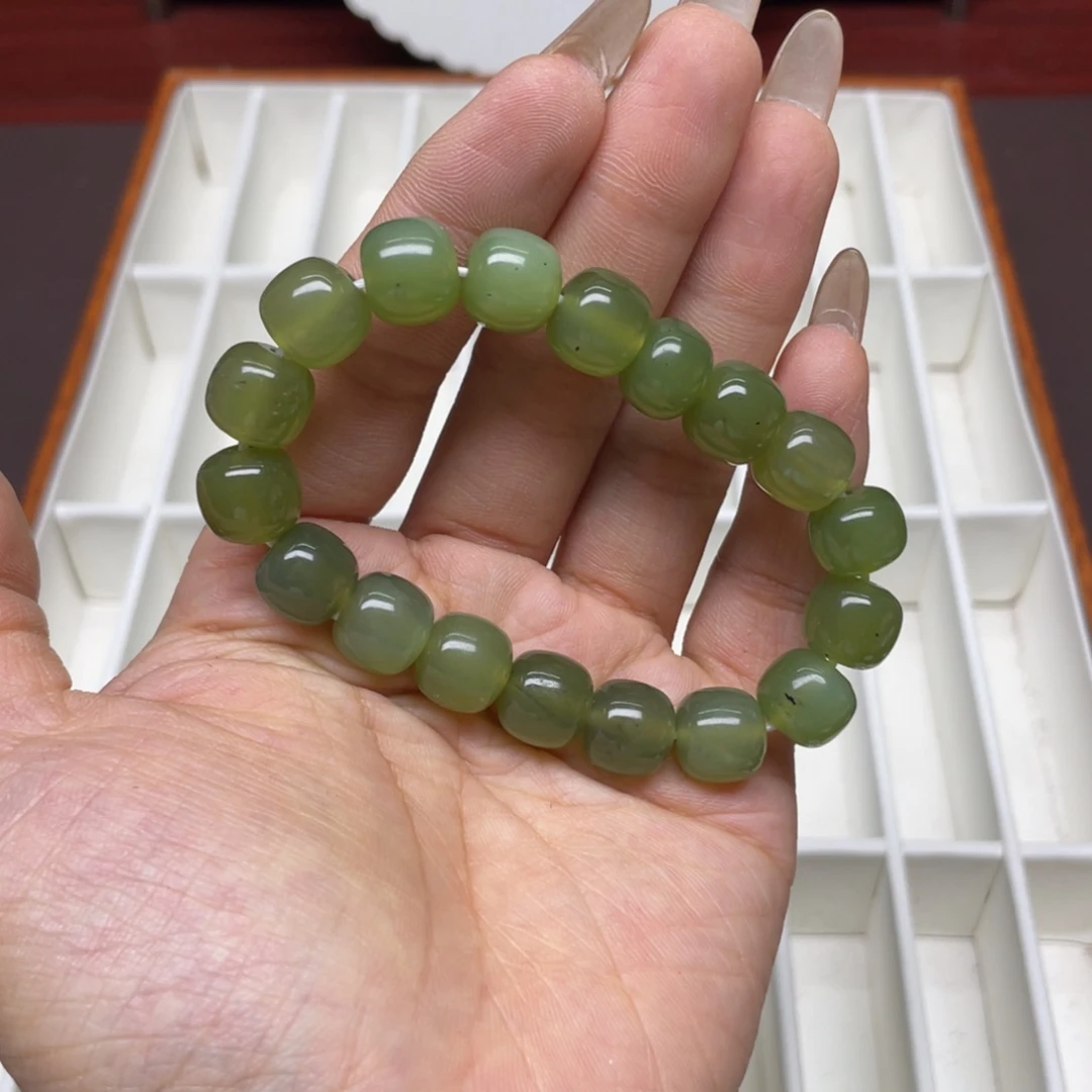 未镶嵌蛇纹石玉手链