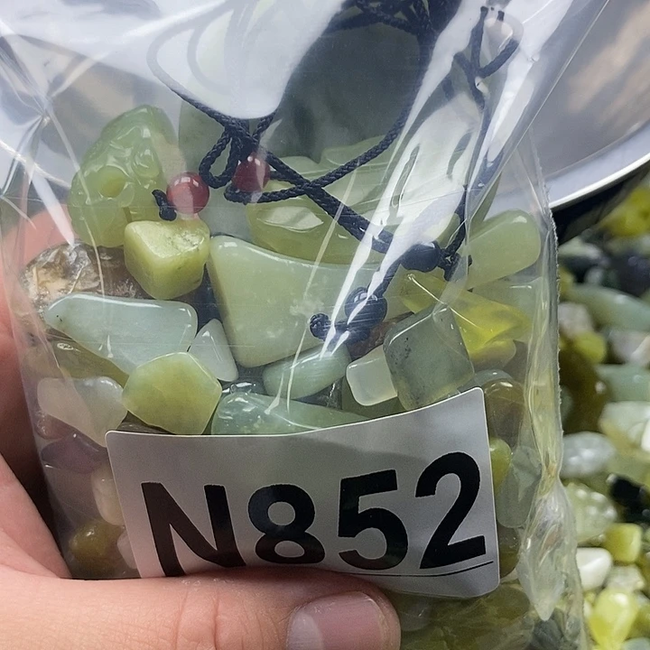 未镶嵌蛇纹石玉鱼缸石