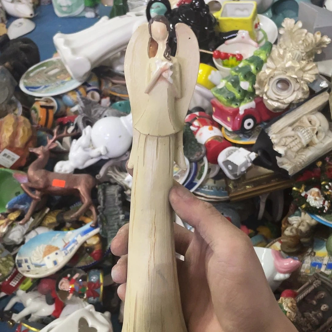 摆件   微瑕。         