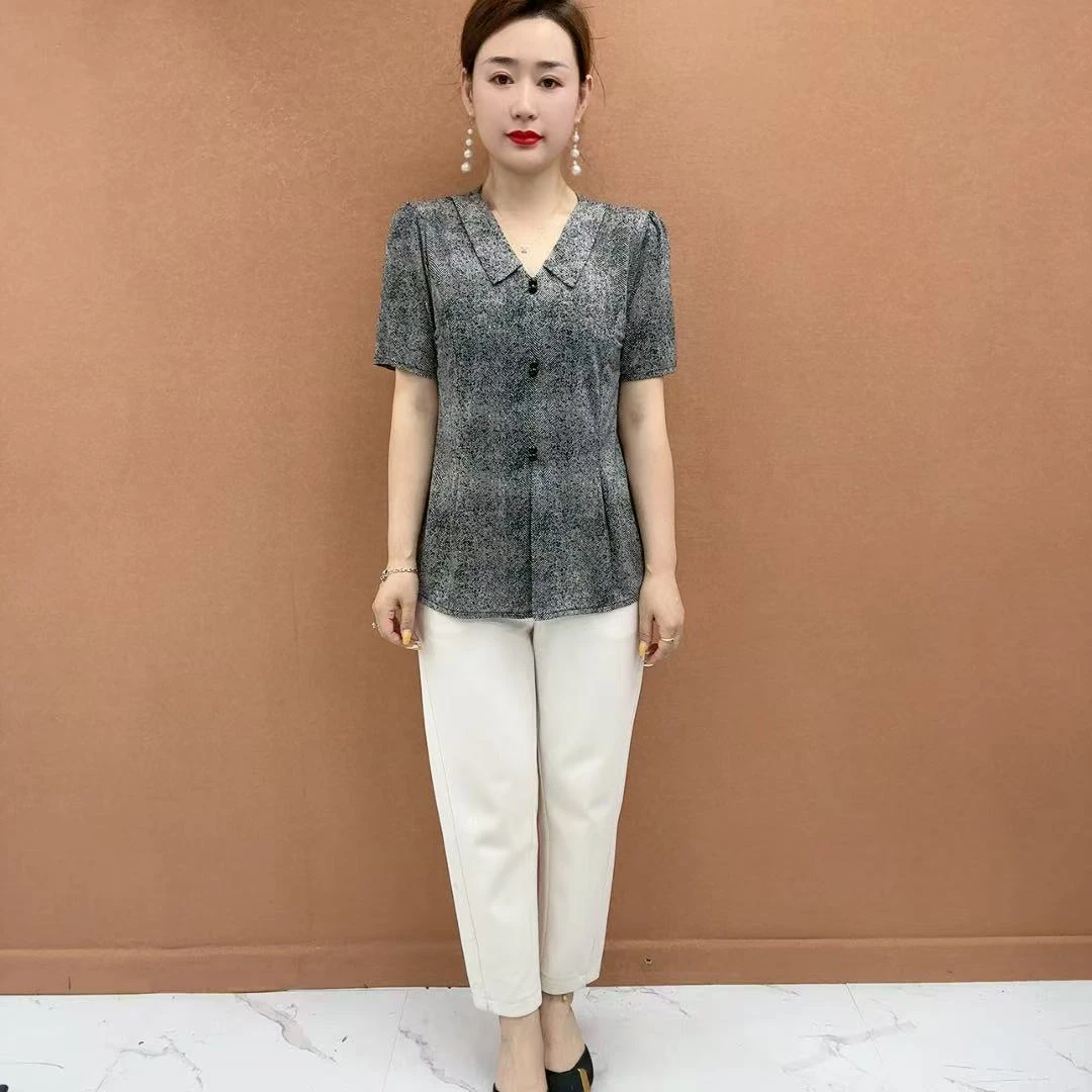 时尚款薄款中老年女装衬衫妈妈装夏季气质复古显瘦洋气复古上衣女