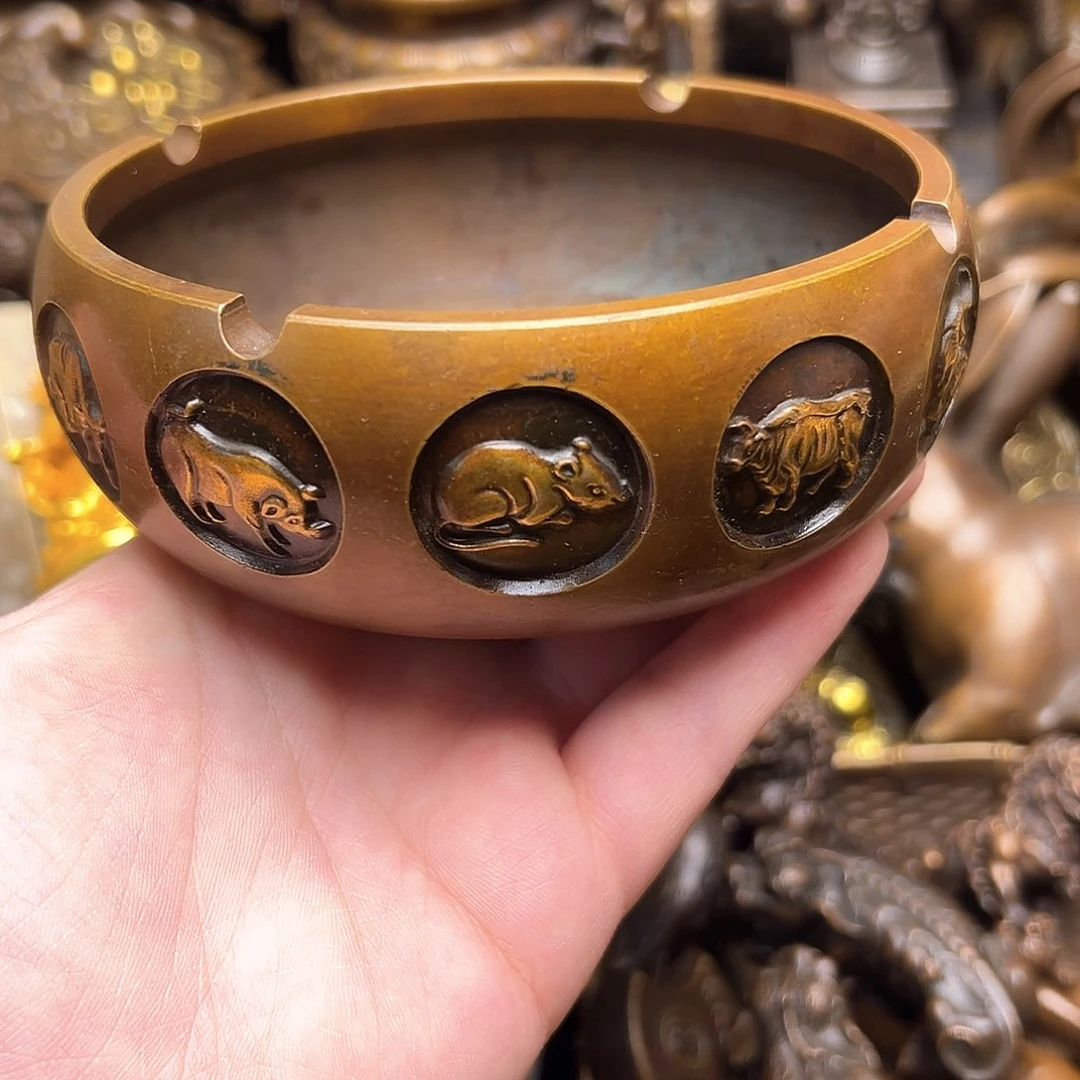 铜器摆件老王直播间