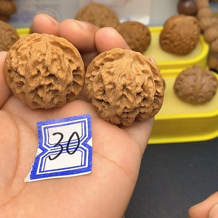 文玩核桃把件38苹果园