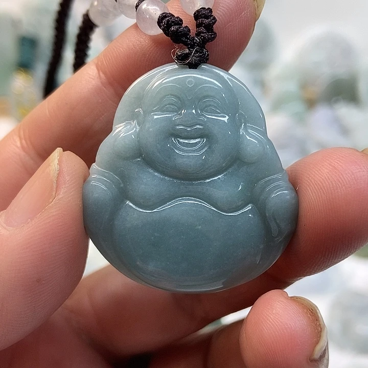 翡翠未镶嵌颈饰佛公