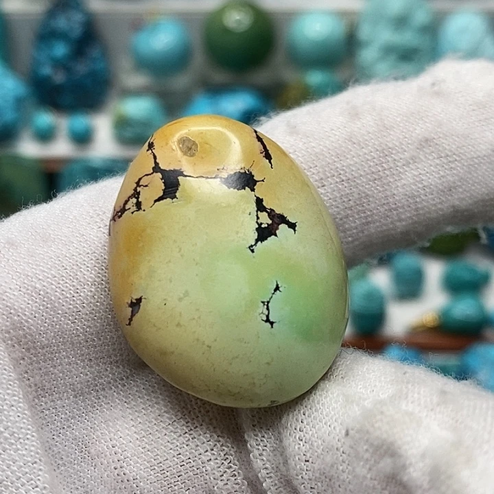 绿松石未镶嵌天然原矿 地大质检