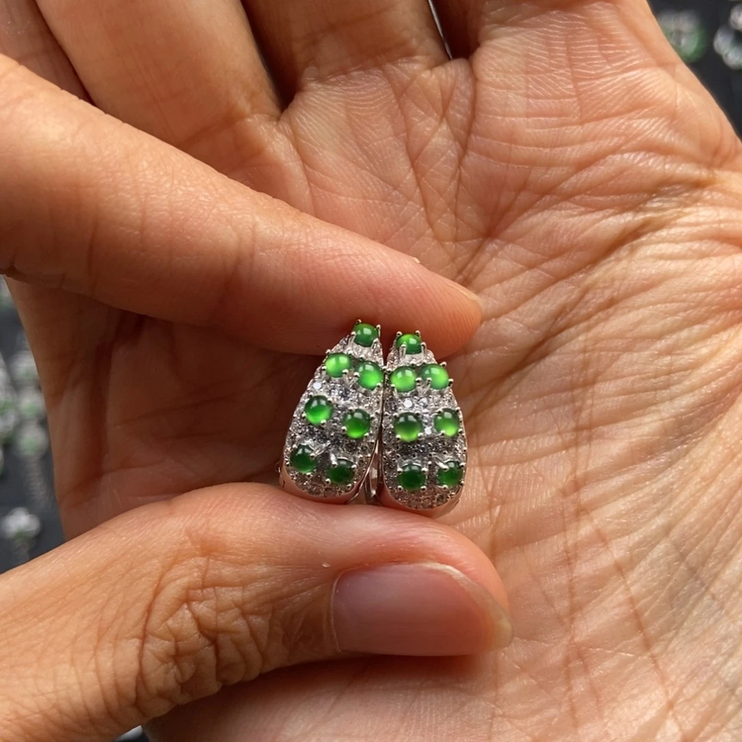 k***·翡翠银S925镶嵌耳饰