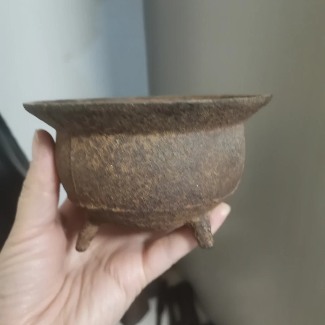 一件铁器，商品如图