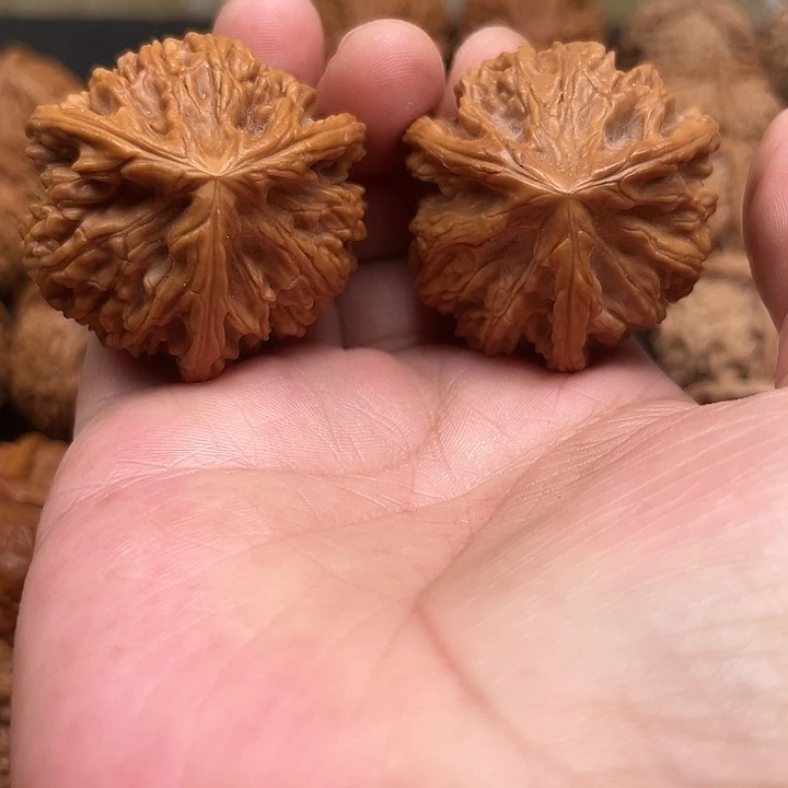 文玩核桃吊坠你们都在