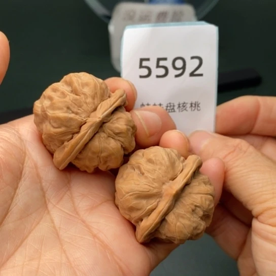 把件文玩核桃彬**礼36蛤蟆头5592