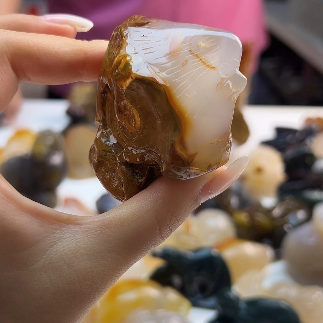 玛瑙/玉髓未镶嵌吊坠(不含链)