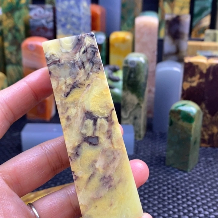 青田石千**叶青田石印章石