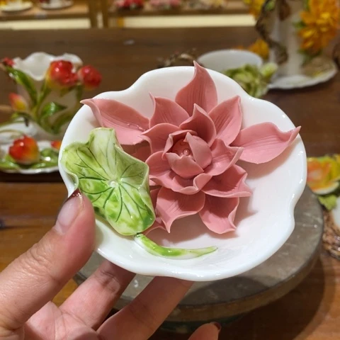 干净利落咯哦哦咯啦路途