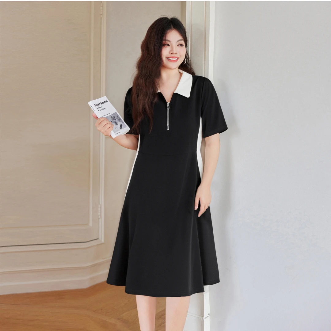 MsShe大码女装2025新款夏设计感撞色收腰显瘦短袖连衣裙A2507025