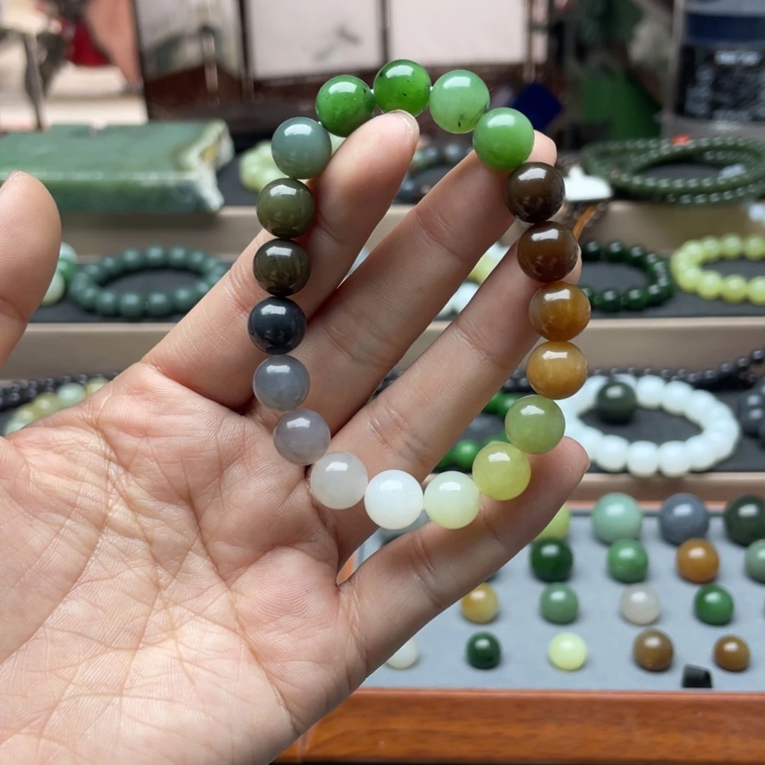 和田玉手链未镶嵌呜****啦