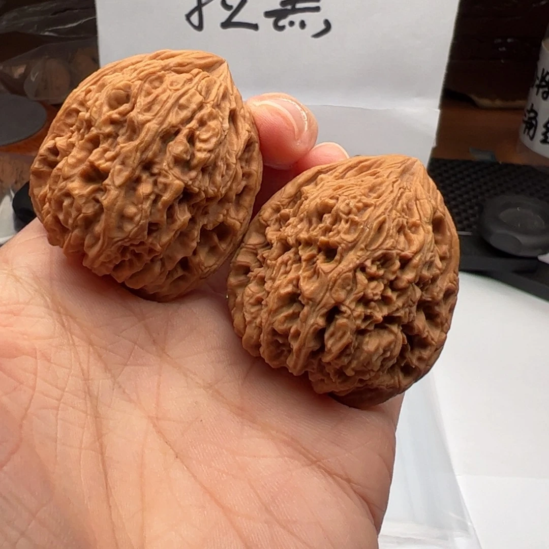 文玩核桃吊坠南疆38