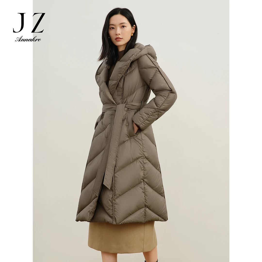【仙·羽绒】玖姿安娜蔻连帽收腰长款鹅绒女2025冬季新款JTDD03177