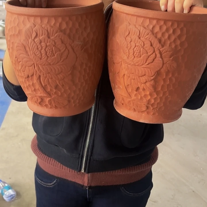 微瑕高度22厘米口径20厘米