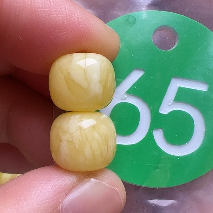 未镶嵌蜜蜡裸石11m m