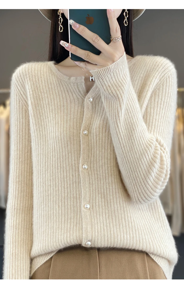 100纯羊毛珍珠扣圆领开衫女气质外穿羊毛衫D357清