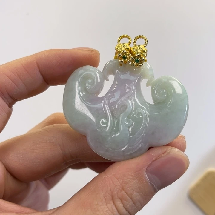 翡翠吊坠(赠链)未镶嵌代编织