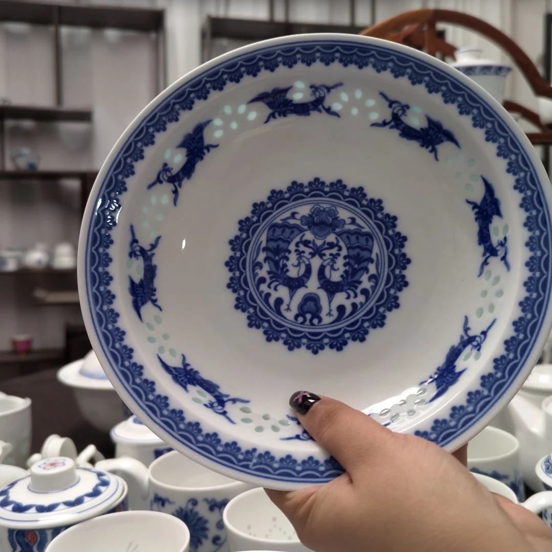 陶瓷孔雀8寸折边窝盘两只装