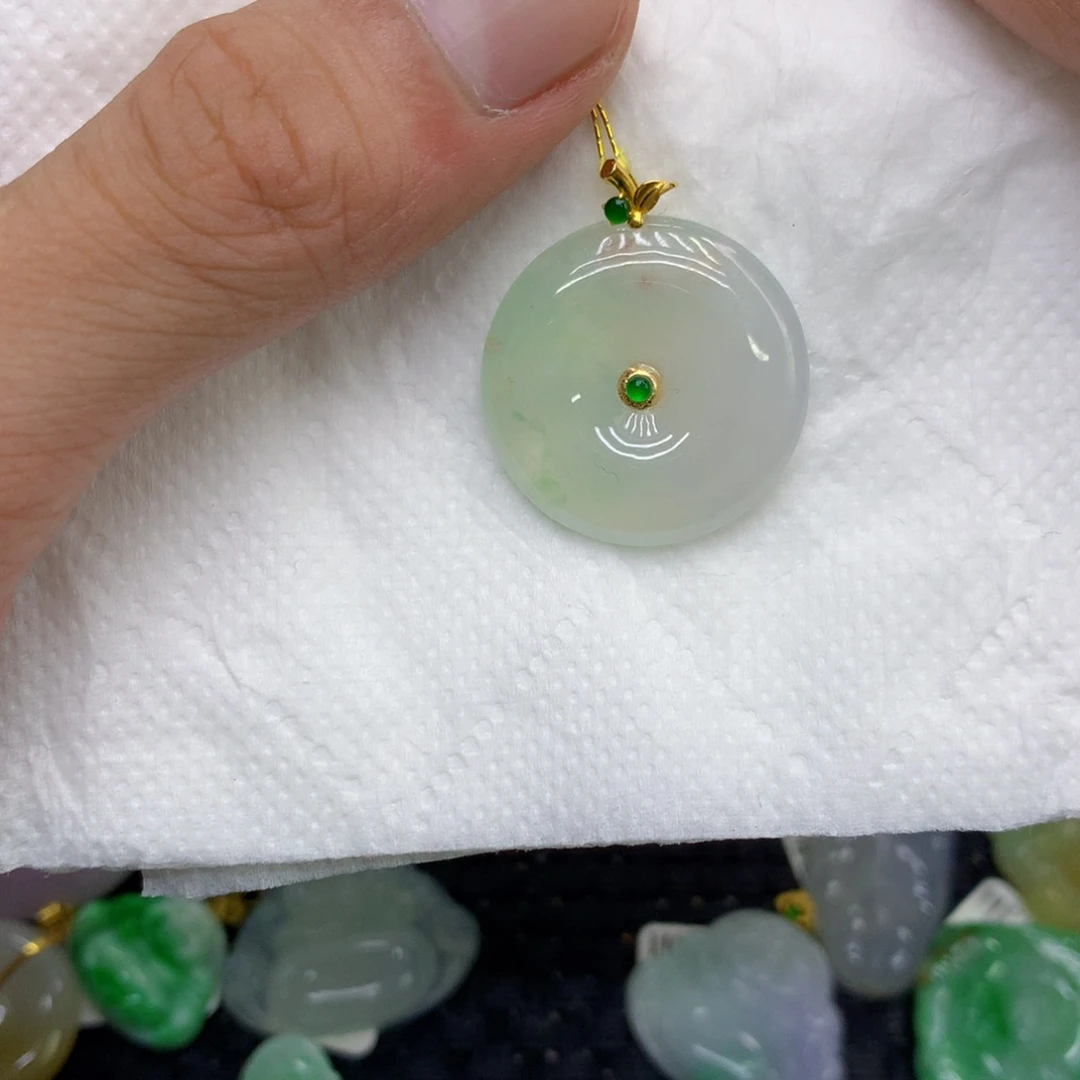 颈饰未镶嵌翡翠111111111