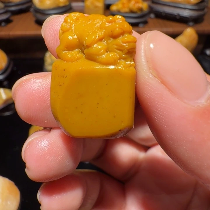 寿山石印石寿山田黄