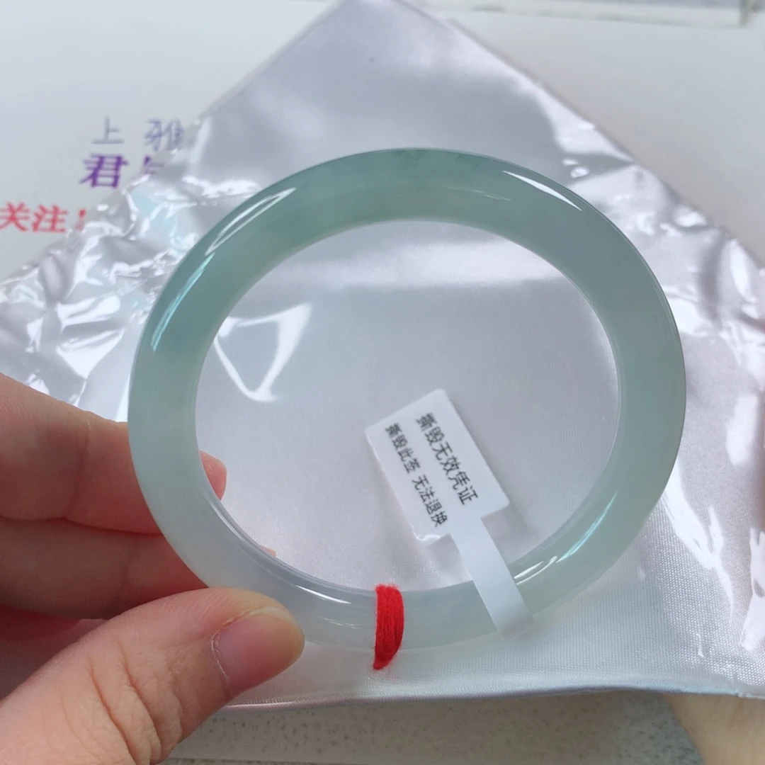 未镶嵌手镯（圆镯）翡翠266