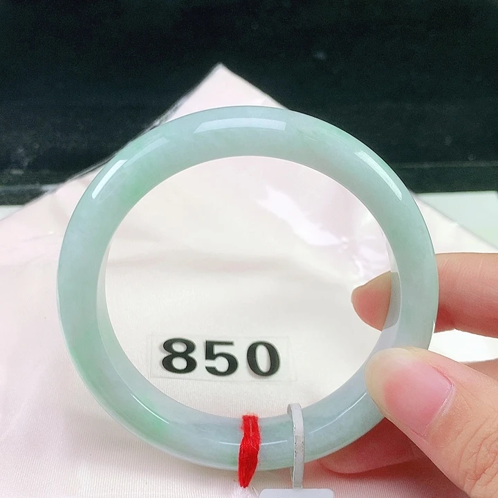 未镶嵌手镯翡翠翡翠手镯