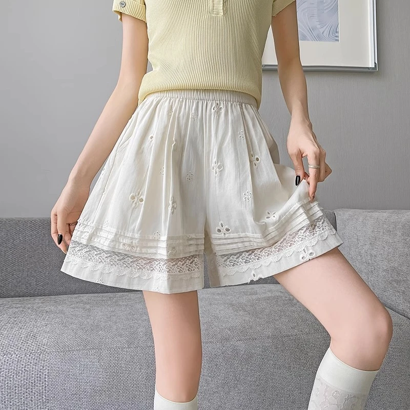 杏色薄款蕾丝短裤女夏季2025新款小个子松紧腰冰丝休闲五分热裤子