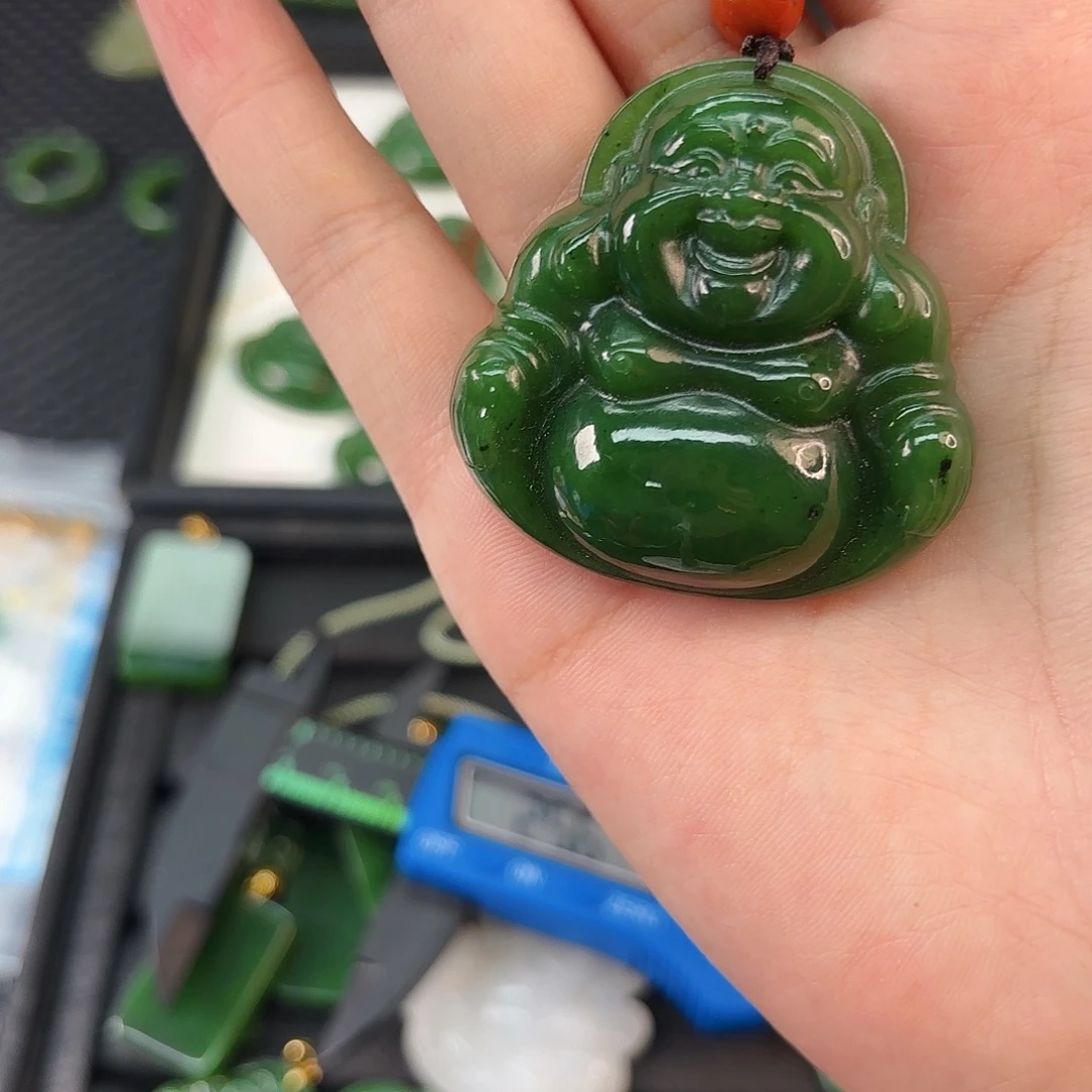 和田玉未镶嵌颈饰碧玉佛公卡45