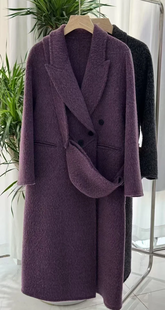 带帽长款老钱风秋冬大衣羊驼毛宽松毛呢外套女25082..