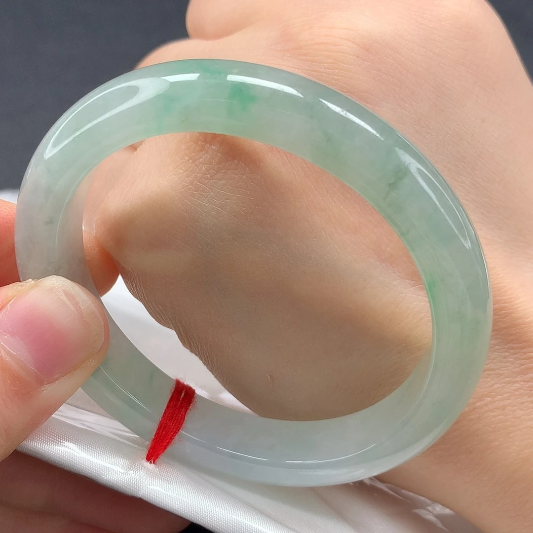 未镶嵌手镯翡翠，49号贵妃，正圈戴52.53