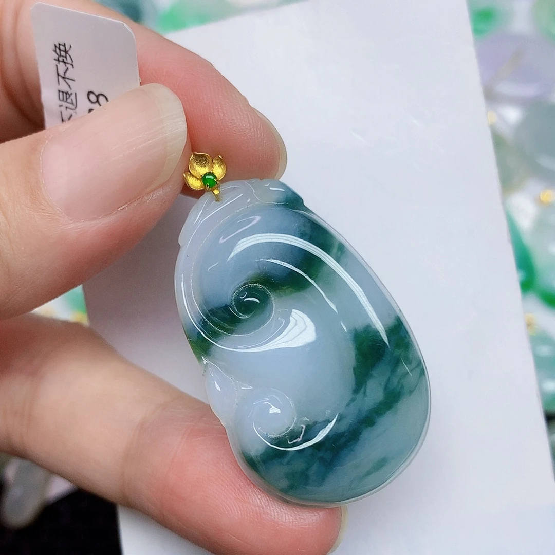 翡翠18K金镶嵌颈饰3477788