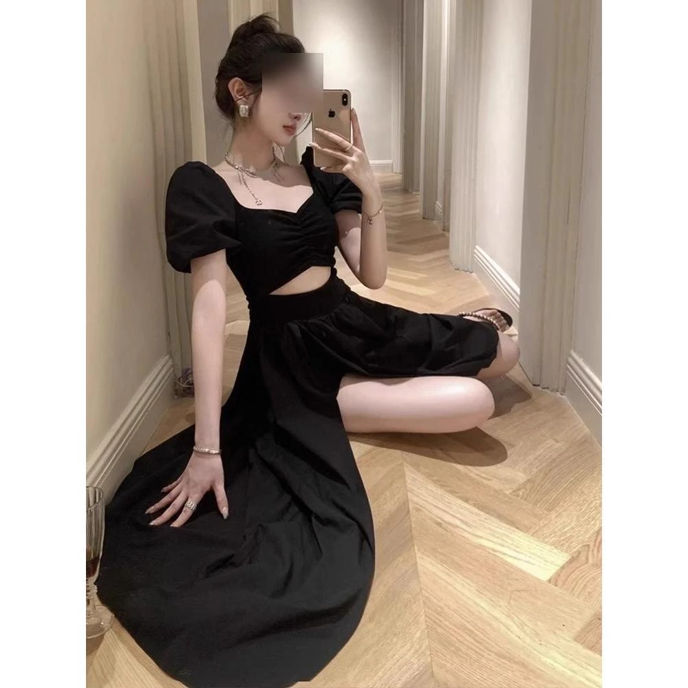 法式赫本风黑色连衣裙子女夏季新款优雅魅力百搭收腰显瘦开叉长裙