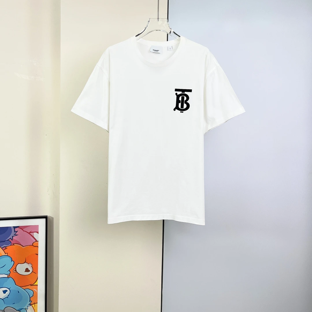 95新 BURBERRY/博柏利 短袖T恤/S码/Xsp35182