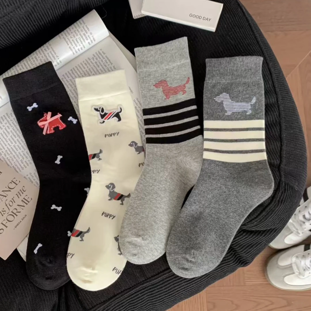 早秋网红洋气卡通狗狗袜子女中筒条纹刺绣堆堆袜个性可爱休闲百搭