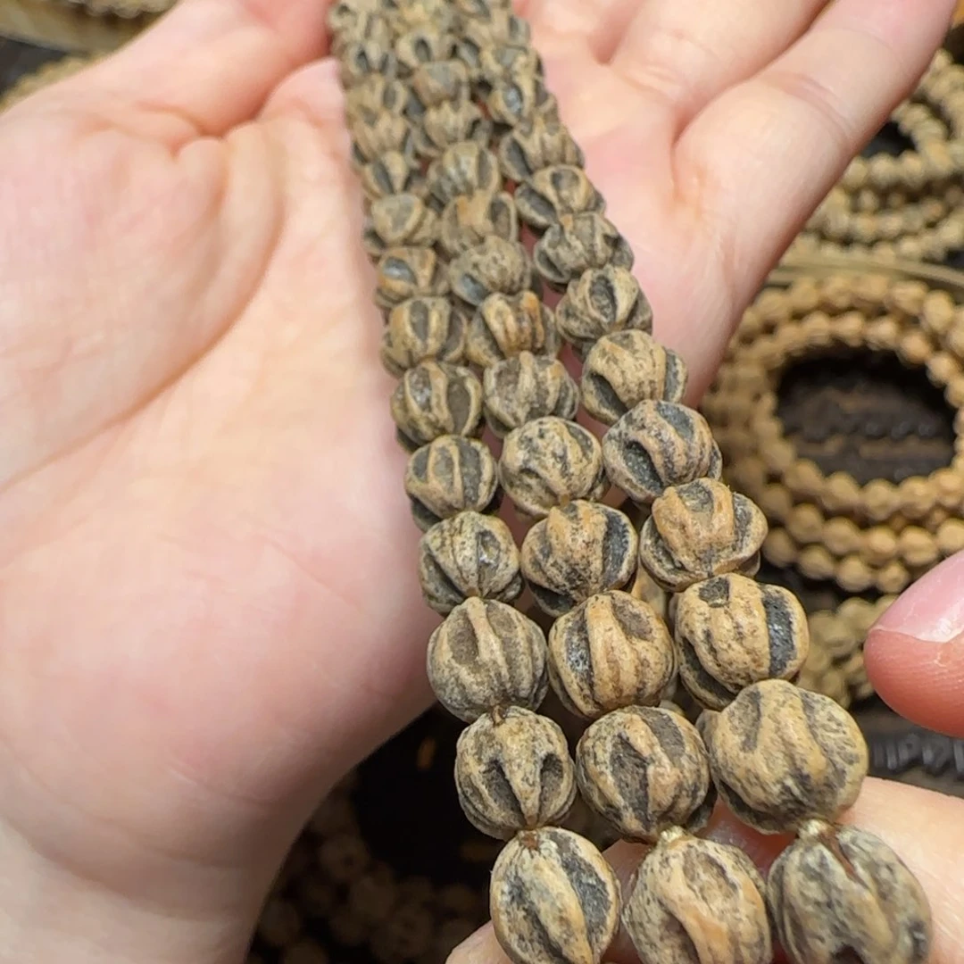 柏香籽/百香籽吊坠大**～