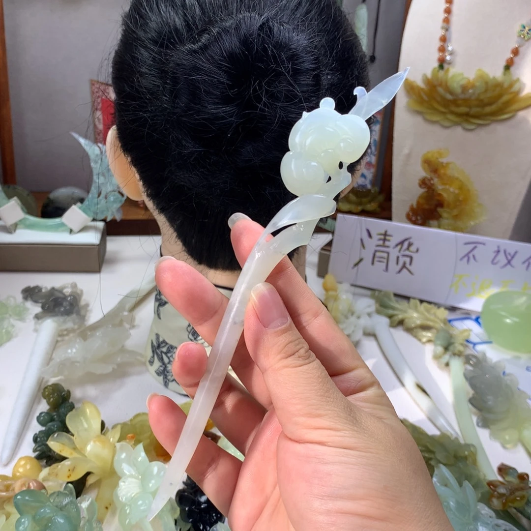 蛇纹石玉未镶嵌发饰