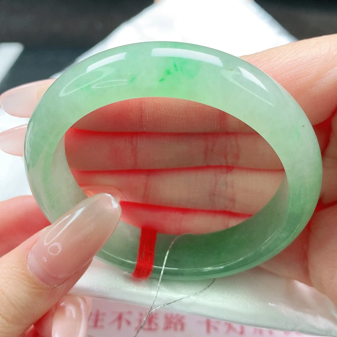 未镶嵌手镯翡翠50圈
