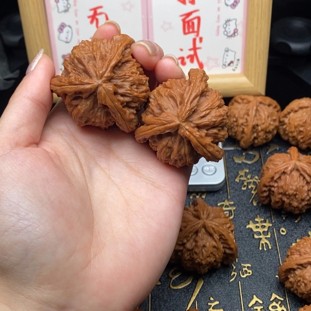 闭***我文玩核桃吊坠白狮11111111111