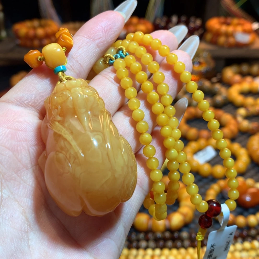 【闪购商品】琥珀吊坠(赠链)未镶嵌