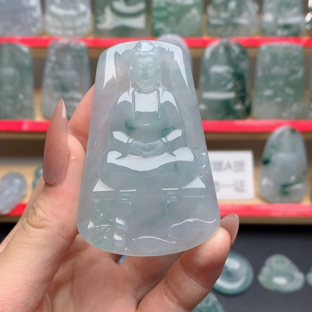 海***2翡翠未镶嵌颈饰素衣