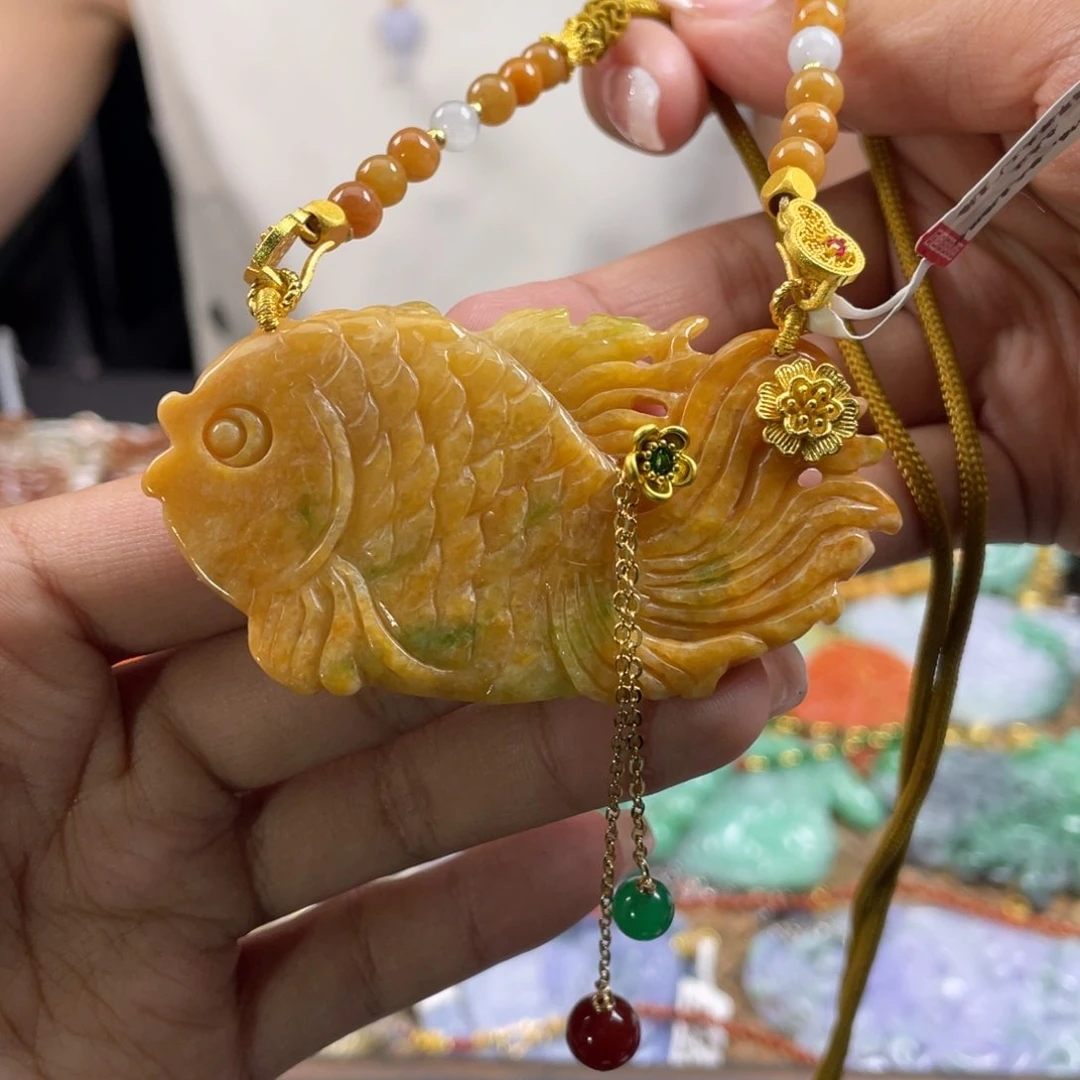 翡翠未镶嵌颈饰代编织