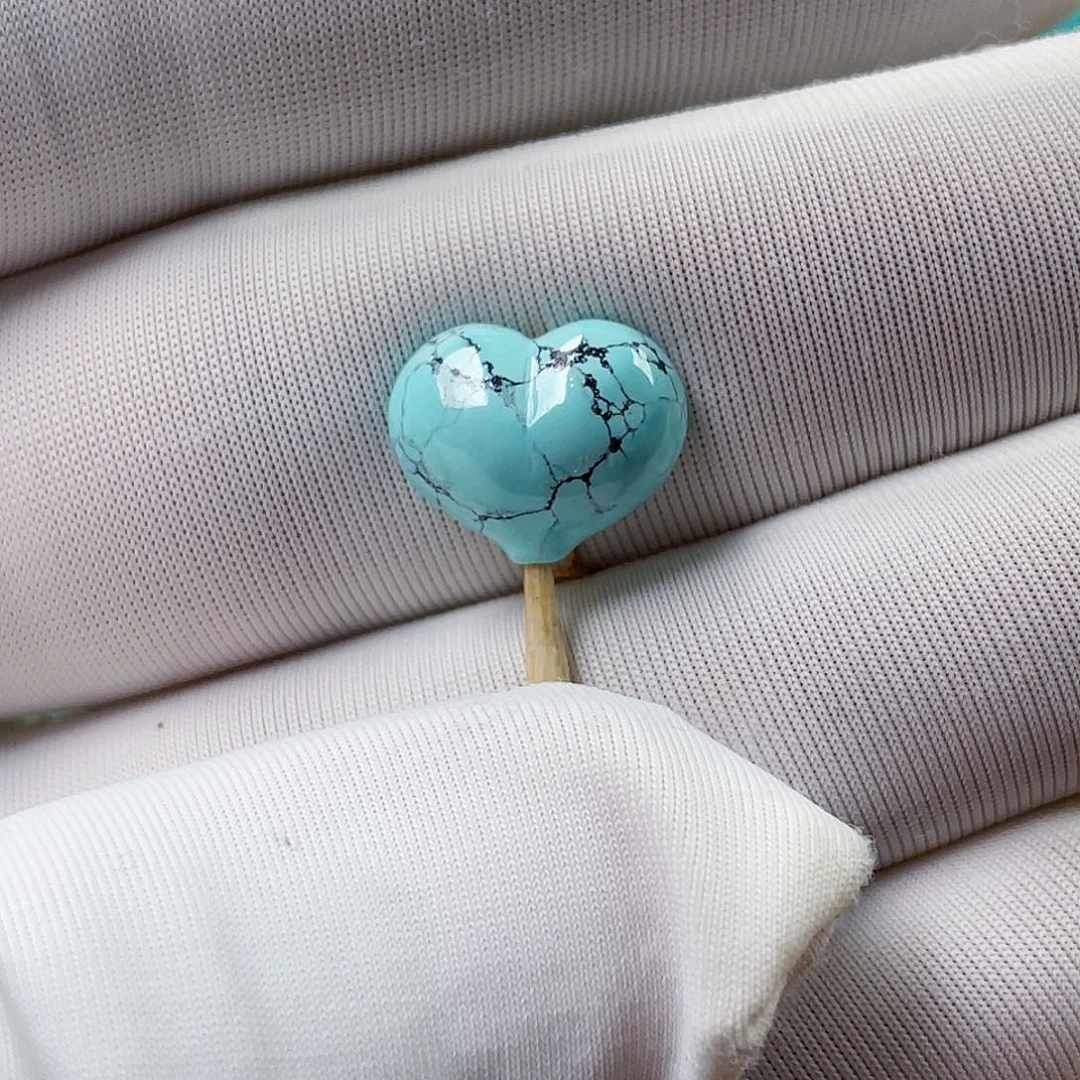 绿松石未镶嵌珠宝奇石12.3mm