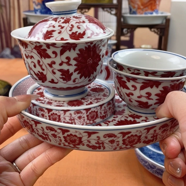 陶摆件釉里红缠枝莲五件套