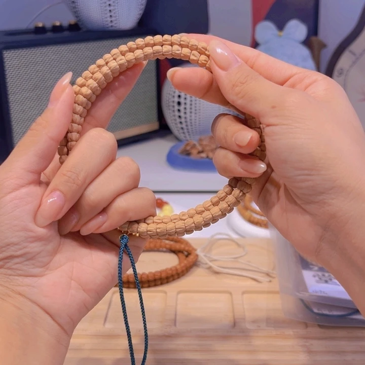 小***宝吊坠柏香籽/百香籽