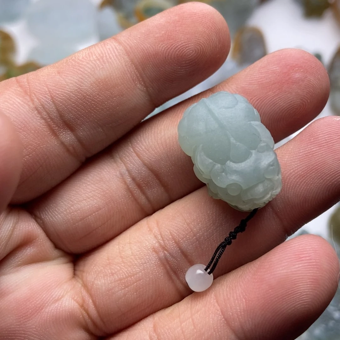 未镶嵌定制翡翠貔貅