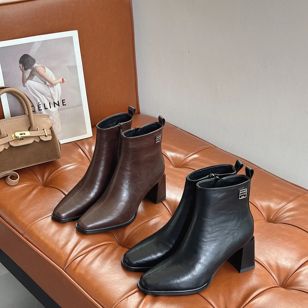 粗跟中跟透气短靴网红方头靴子百搭女靴粗跟瘦瘦靴高跟