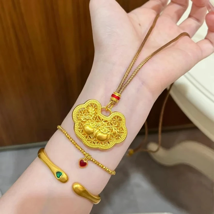 铜合金皮质项链 铜合金皮质项链新中式柿柿如意锁吊坠古法黄金色