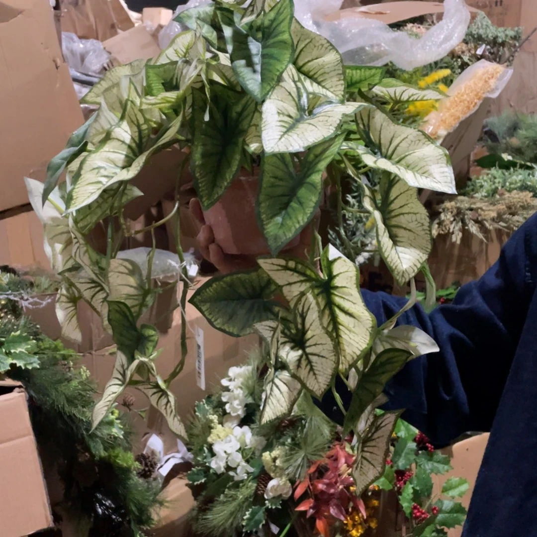 陶瓷花瓶，部分微瑕
